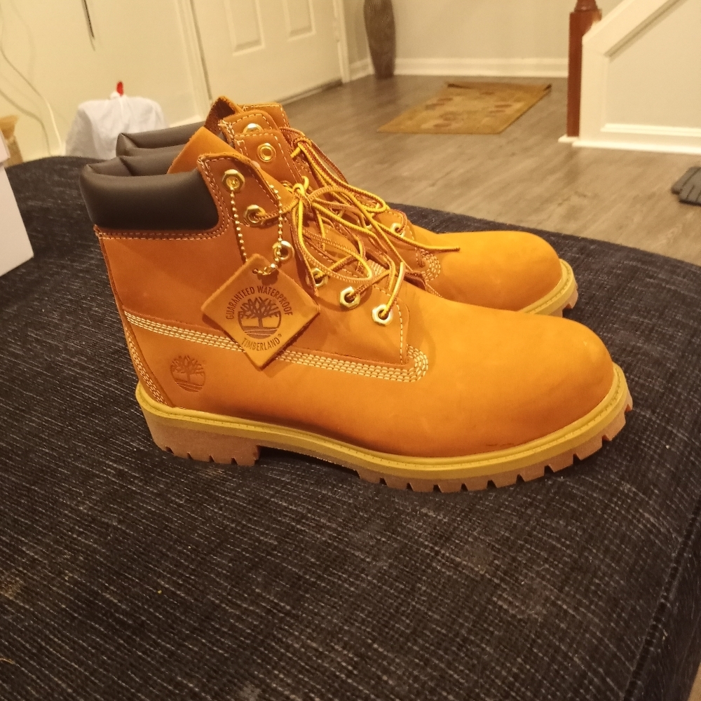 Timberland 7M'' Waterproof Boots  Women size 8.5